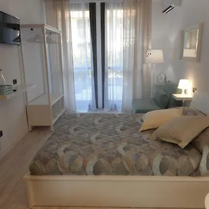 Borgo Antico Self Check-in Guest house